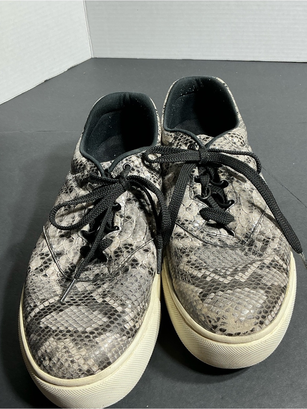 Womens Snake-Print Low Top Sneakers in Gray